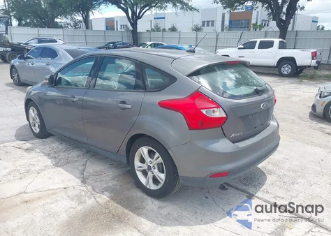 2013 Ford Focus Se z USA, uszkodzony, nr VIN 1FADP3K20DL155882